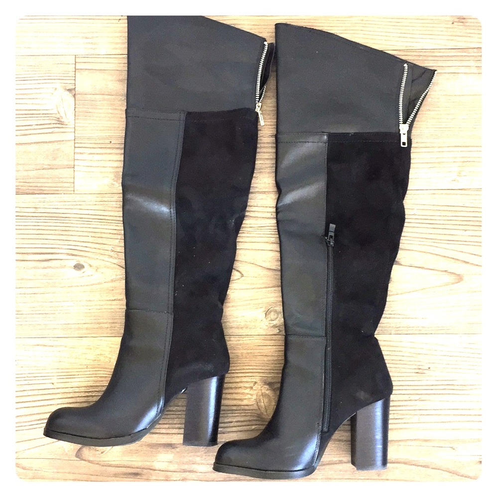 Over-the-knee boots in black suede size 6